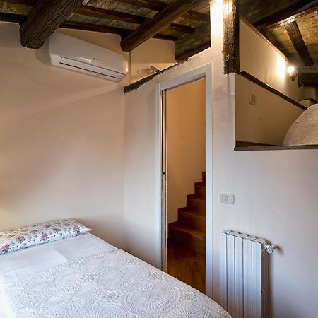 Pantheon Luxury Apartment Rzym Pokój zdjęcie