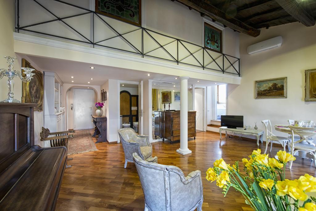 Pantheon Luxury Apartment Rzym Pokój zdjęcie