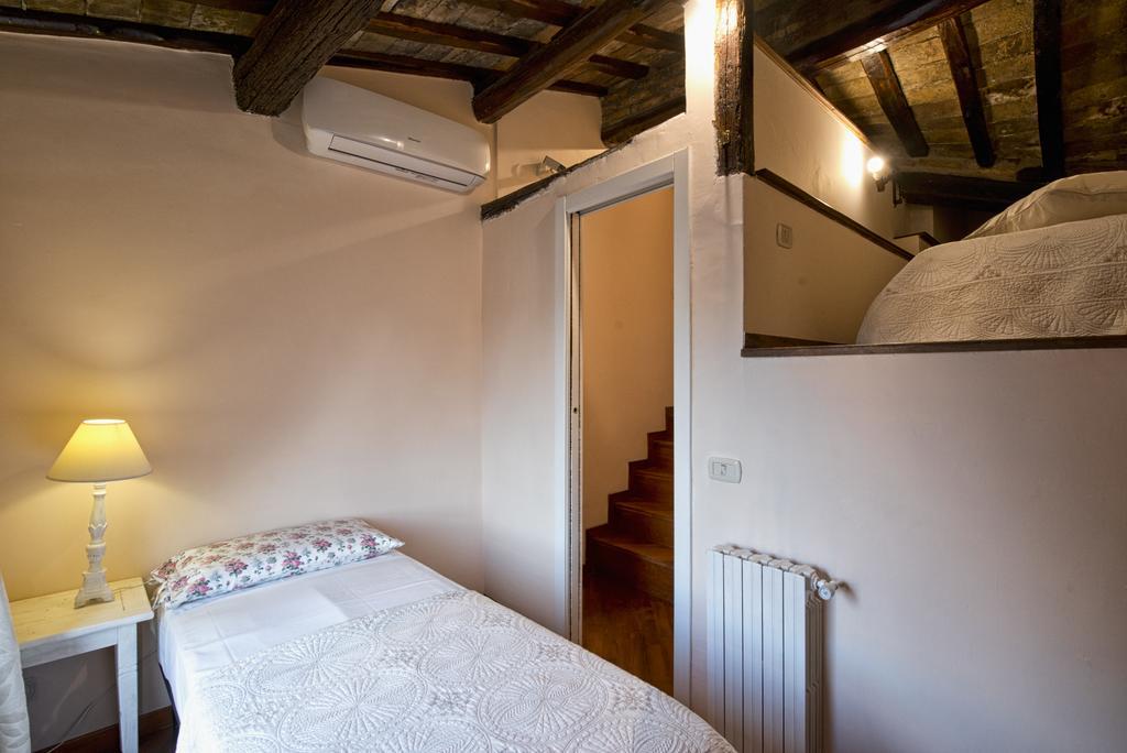 Pantheon Luxury Apartment Rzym Pokój zdjęcie